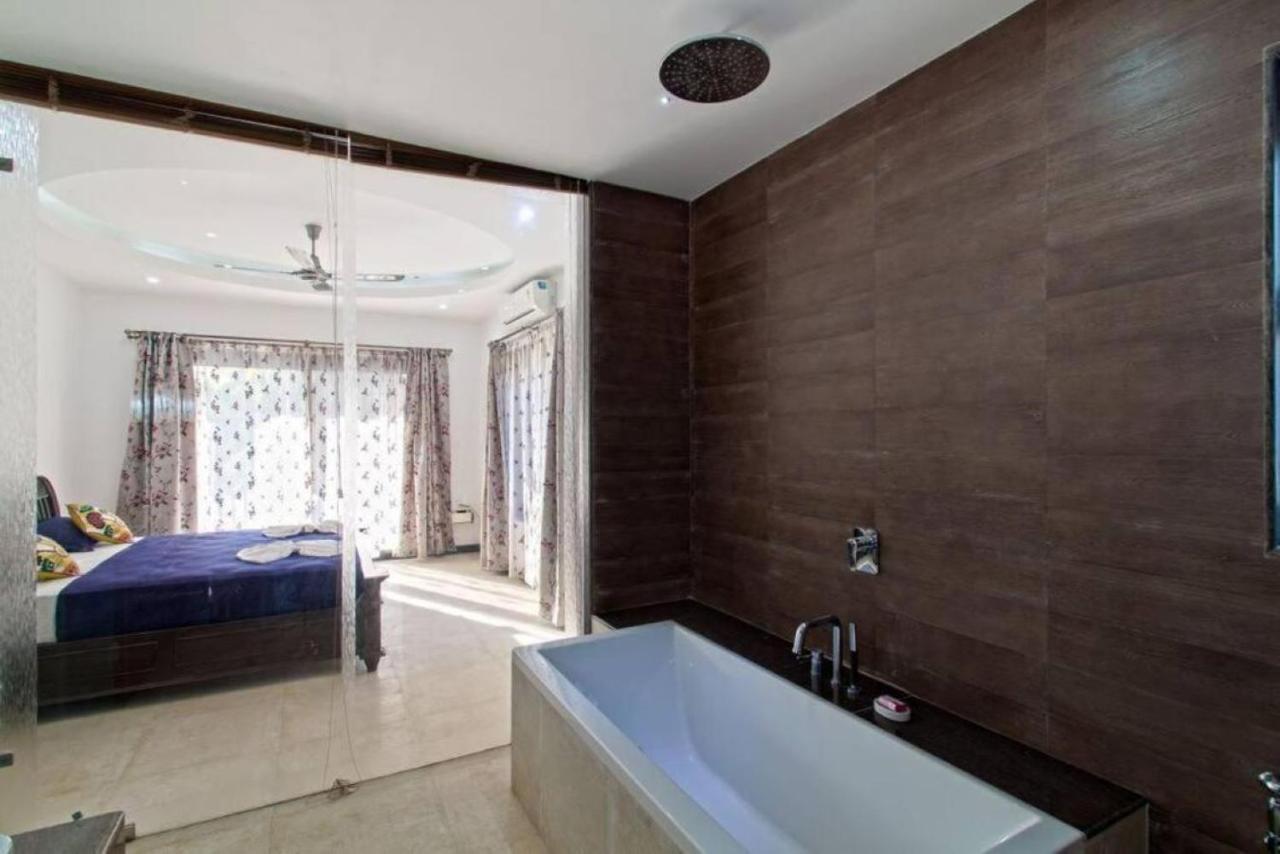 Luxury Rental With Kids Playroom In Goa Calangute Exterior photo